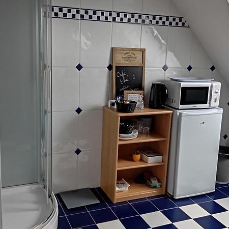 Fougères Au Bonheur Du Logis酒店 外观 照片